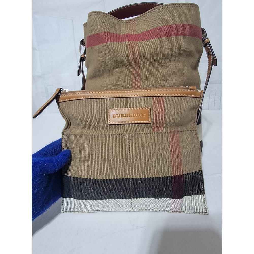 Authentic BURBERRY Ashby Handbag House Check Canvas Medium - Picture 6 of 9